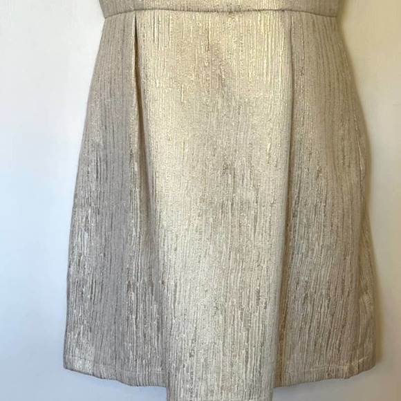 ANTHROPOLOGIE SANCTUARY GOLD SIMMERY DRESS KEYHOLE BACK SIZE SMALL - Picture 6 of 16